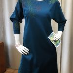 besticktes-kleid1.jpg
